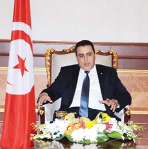 رئيس الحكومة التونسية يدعو إلى حوار وطني