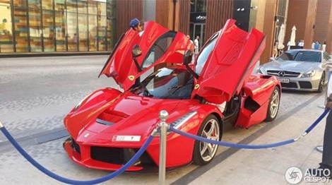 صور…أول لافيراري يملكها إماراتي تظهر في دبي