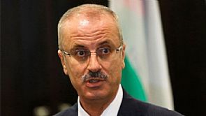 رئيس الوزراء الفلسطيني يقدم استقالته تمهيداً لحكومة وحدة