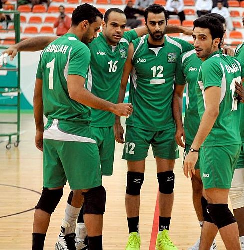 العربي يواصل تصدره لدوري كرة الطائرة بفوزه على الساحل