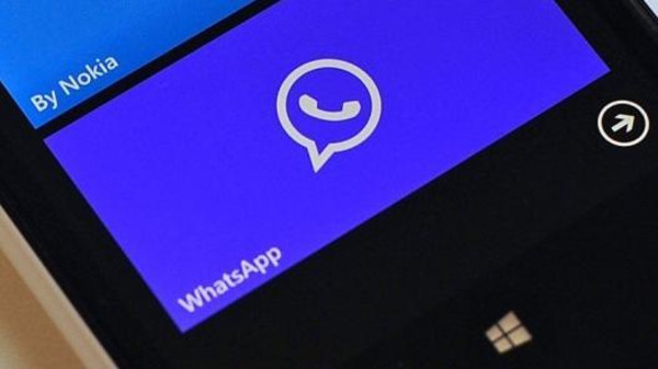 ‘واتساب’ تعيد تطبيقها لـ’ويندوز فون’ بعد إصلاحه