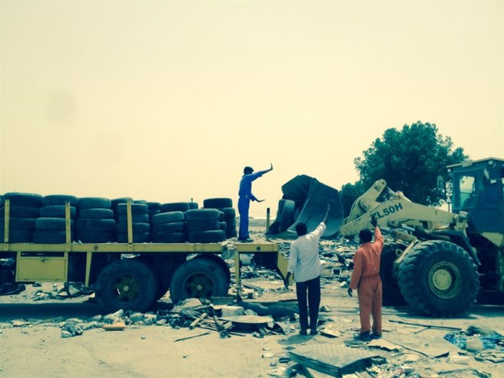 البلدية: رفع 230 دربا من المخلفات والإطارات من سكراب أمغرة خلال الأسبوع الماضي