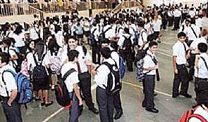 الأغذية الفاسدة وصلت للمدارس!