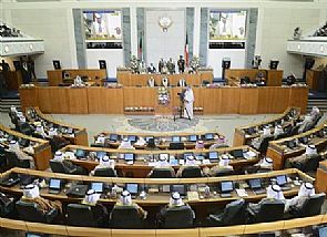 المجلس يناقش قانون هيئة سوق المال