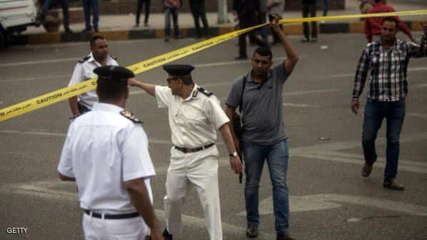مقتل فتاة بانفجار قنبلة قرب القاهرة