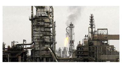 غلق أكبر مصفاة نفط عراقية وإجلاء العمال الأجانب