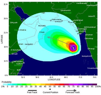 العاصفة المدارية “نانوك” تتعمق وتقترب من سواحل عمان