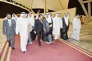 الخرينج يصل الى البلاد بعد زيارة لسريلانكا وبروناي