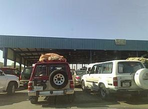 عطل في نظام الجوازات بمنفذ الرقعي