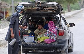 وفاة 51 شخصًا بسبب موجة الحر جنوب باكستان