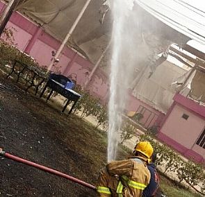 حريق ديوانية ينتقل لثلاث منازل