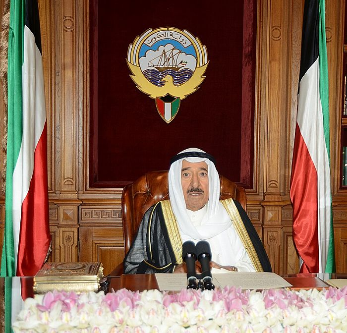 سمو الأمير: لن نسمح بالمساس بالقضاء