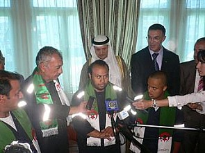 ‘رحلة الأمل’ الكويتية تحتفل مع الجزائريين