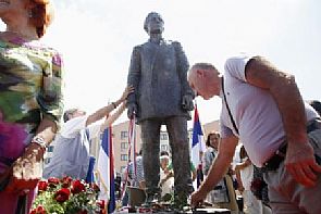 سراييفو تحيي حادثة أذنت بالحرب العالمية الأولى