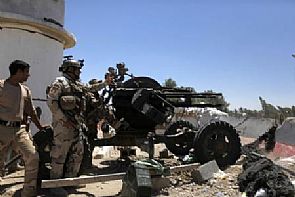 مروحيات عراقية تقصف جامعة تكريت