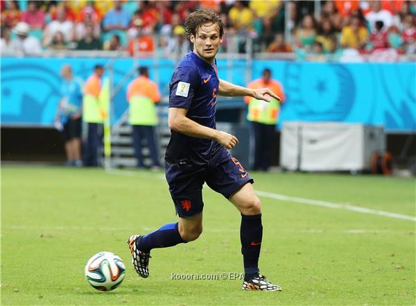 ليفربول ينافس يونايتد ودورتموند على ضم بليند