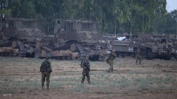 غارات جديدة على غزة وتهديد بهجوم بري