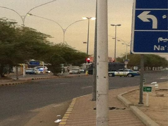 مظاهرة للبدون في تيماء تضامنا مع السعودي عبدالله عطا