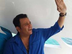 هجوم حاد على محمد فؤاد بسبب العلم «الإسرائيلي»