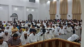 الشعيب يزور المركز الرمضاني بالأحمدي