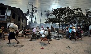 عودة الإضطرابات في ميانمار:البوذيون يجوبون الشوارع بالأسلحة ويهددون بقتل كل مسلم