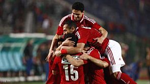 الأهلي المصري يتوج ببطولة الدوري