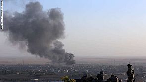 طائرات مقاتلة تدك أرتالا لـ’داعش’