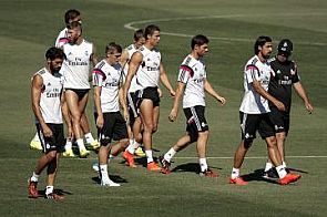 ريال مدريد يواجه أشبيليه غدا