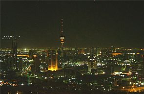 أحداث فلكية بالكويت في أغسطس،شهب بيرساوسيات تدخل سماء الكويت واقتراب القمر من الأرض