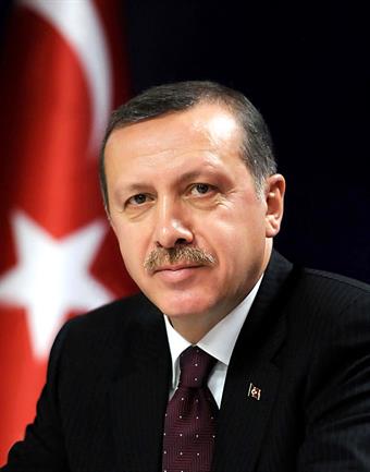 الرئيس اردوغان يكلف أوغلو رسميا بتشكيل الحكومة التركية ال62