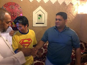 “سعودي” يشهر إسلامه بعدما عاش طفولته وشبابه نصرانياً