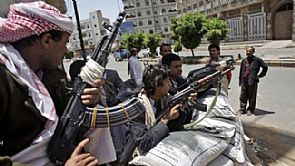 الجثث تملأ شوارع صنعاء:عشرات القتلى بمواجهات عنيفة بين الحوثيين والجيش والقبائل