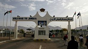 الأردن ينفي تغيير سياسة الحدود المفتوحة