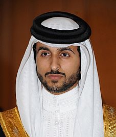 القضاء البريطاني يسقط حصانة نجل ملك البحرين