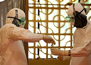 فحص 100 يشتبه في إصابتهم بإيبولا في تكساس