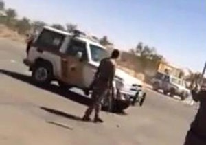 بالفيديو.. اكثر من 30 دورية امنية سعودية لفض مشاجرة جماعية لـ 400 طالب في ثانوية بنجران