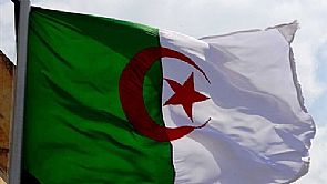 الحكومة الجزائرية تستجيب لمطالب الشرطة