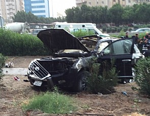 حادث تصادم على طريق الفحيحيل:وفاة ‘عمانية’ وطفلين كويتيين، وإصابة 3 آخرين