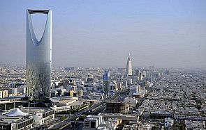 السعودية توقف الشحن الطائفي