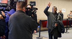 براءة أمريكي بعد 39 عاما في السجن