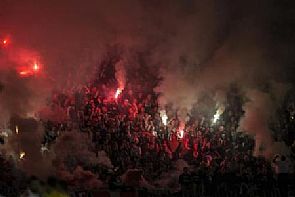 مقتل مشجع صربي في شغب رياضي باسطنبول
