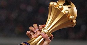 المغرب يطلب تأجيل كأس أمم افريقيا 2015