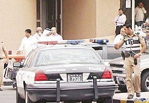 اهانة رجلي أمن في مبارك الكبير