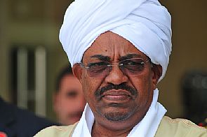 البشير يجدد دعوته للمعارضين للانضمام للحوار الوطني