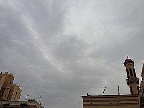 أمطار متفرقة على البلاد