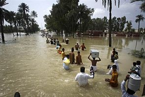 إجلاء 60 ألف شخص في ماليزيا بسبب الفيضانات