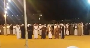 بالفيديو.. شاب سعودي تبرع لجدته بكبده يرفض الهدايا… و”هوشة” لإجباره على قبولها !