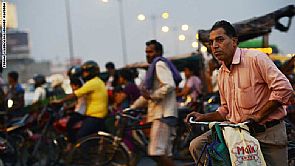 فصل موظف حكومي بعد تغيبه عن العمل 24 عاما بالهند