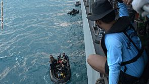 البحث عن الطائرة الماليزية يستمر