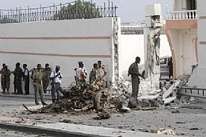 انفجار سيارة ملغومة قرب وفد تركي بالصومال